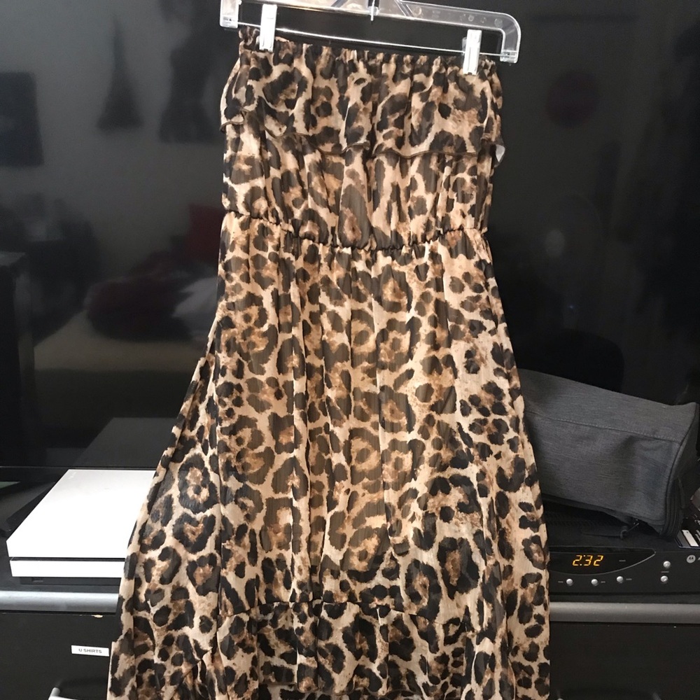 Strapless dress